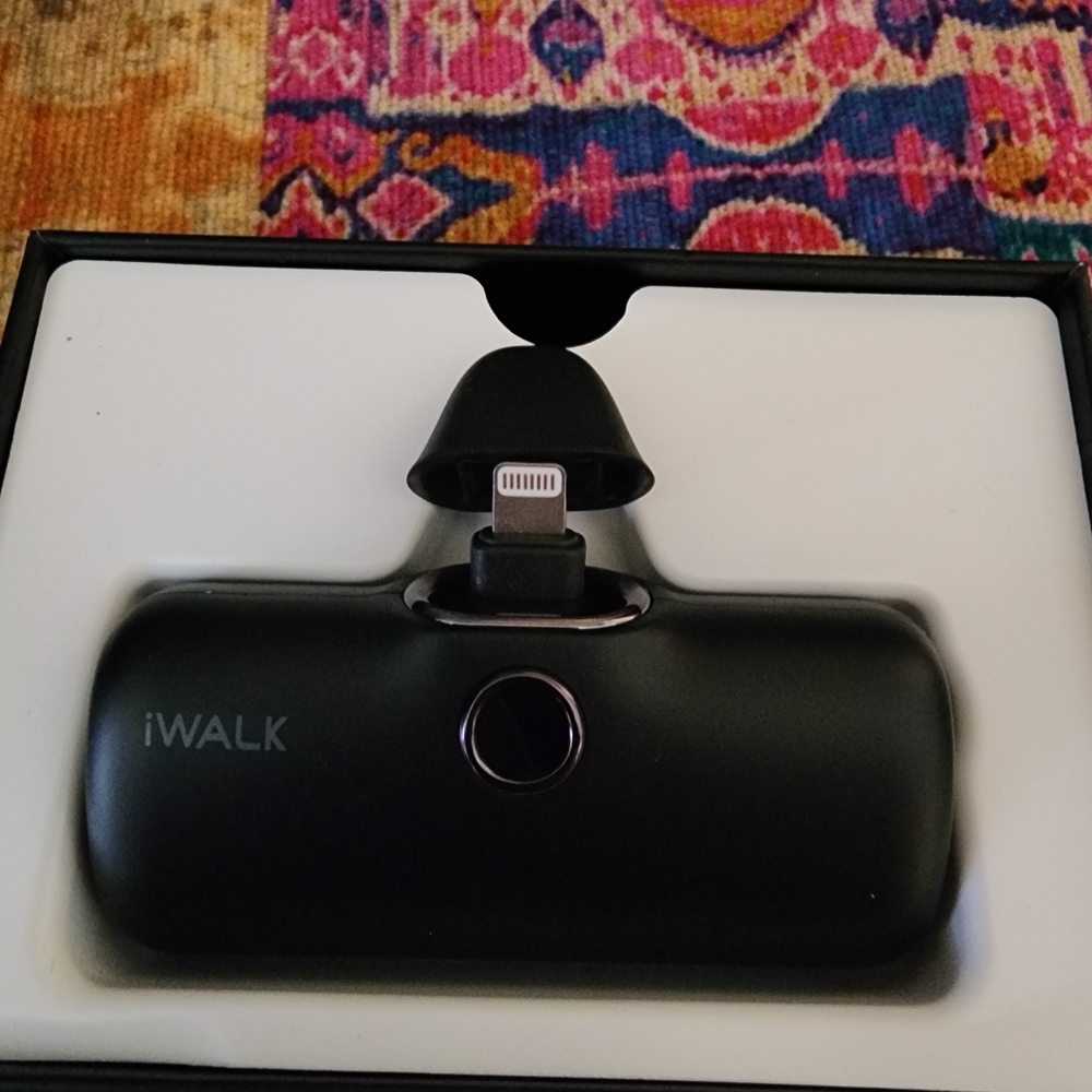 NWT, iWALK Linkpod P, Lightning, 4800w Fast Charge Portable Charger
